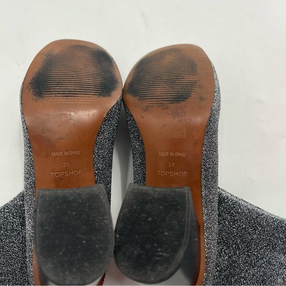 TOPSHOP Silver Mesh Stretch Booties - Picture 5 of 7